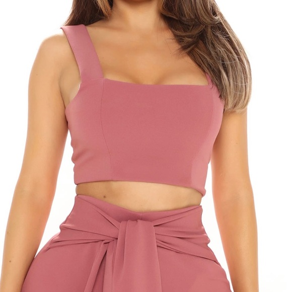 Set - Picture 2 of 3